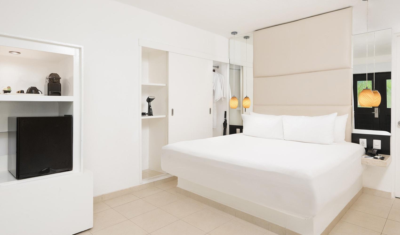 DELUXE OCEAN VIEW Desire Riviera Maya Resort Puerto Morelos DELUXE OCEAN VIEW Desire Riviera Maya Resort Puerto Morelos