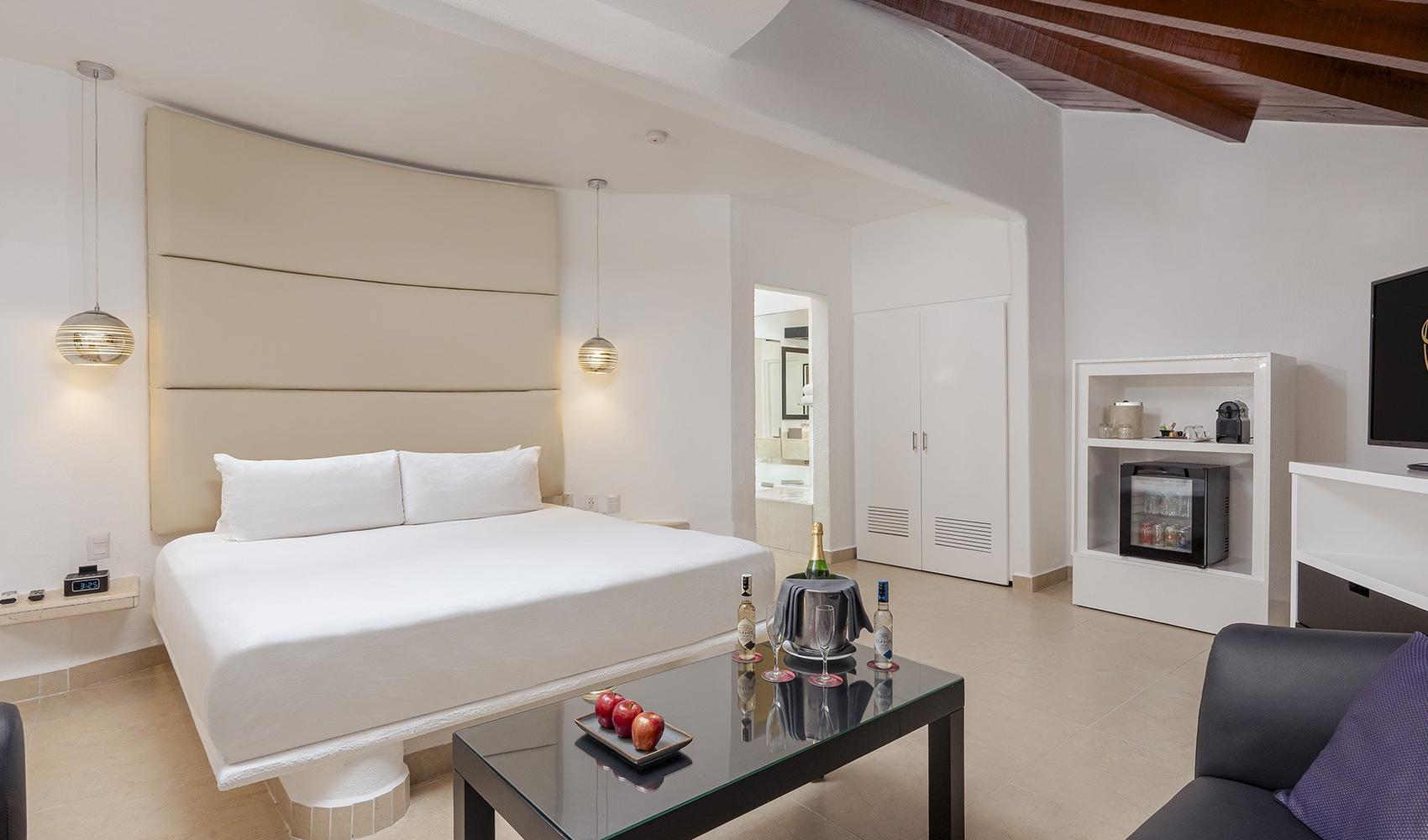 JACUZZI ROOM OCEAN VIEW Desire Riviera Maya Resort Puerto Morelos JACUZZI ROOM OCEAN VIEW Desire Riviera Maya Resort Puerto Morelos