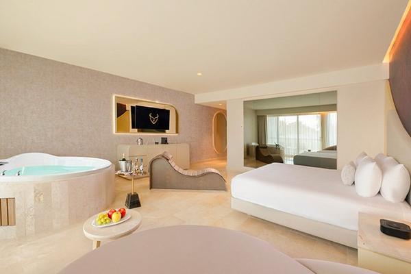 Seductive Garden View Jacuzzi Suite Seductive Tropical View Jacuzzi Suite Desire Riviera Maya Resort Puerto Morelos