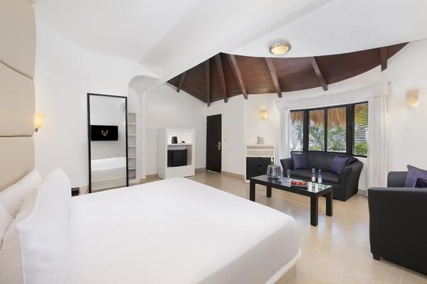 Superior vista al jardin SUPERIOR GARDEN VIEW Desire Riviera Maya Resort Puerto Morelos