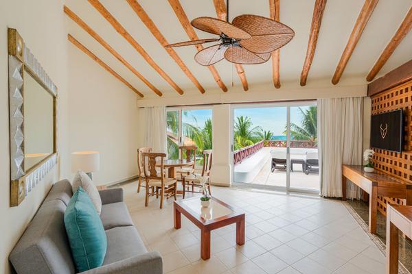 Penthouse passion suite plunge pool Desire Pearl Riviera Maya Resort Puerto Morelos Penthouse passion suite plunge pool Desire Pearl Riviera Maya Resort Puerto Morelos